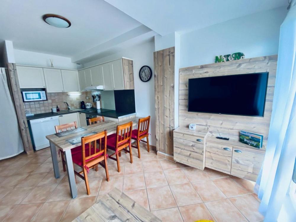 Apartman U Vlka Доновалы Экстерьер фото